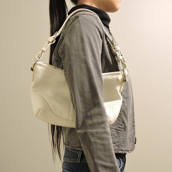 Danier Leather Small Shoulder Bag with Adjustable Strap and Zip Closure, White - Picture 2 of 5